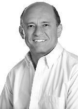Foto de LYVIO LUCIANO CARNEIRO DE QUEIROZ