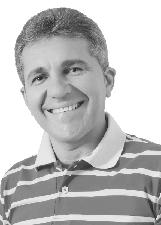 Foto de SEBASTIÃO ARAÚJO DE LIMA