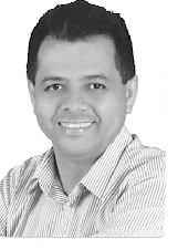 Foto de JOSÉ RIBAMAR DE OLIVEIRA