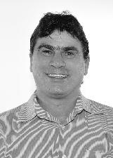 Foto de TILES HENRIQUE SIQUEIRA DE LEMOS