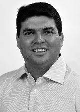 Foto de CARLOS ROBERTO DE SOUSA LEÃO FILHO