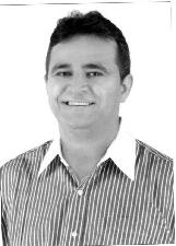 Foto de Francisco Alves de Oliveira