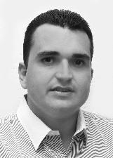Foto de Jose Olavo Melo Tahim