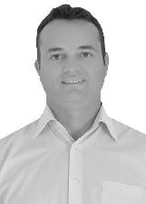 Foto de TALES ALVES SARAIVA