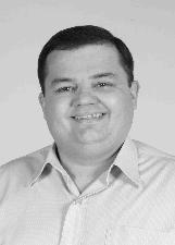 Foto de TOMAZ ANTONIO BRANDÃO JUNIOR