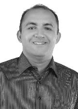 Foto de EDNALDO DIRCEU AMORIM