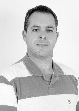 Foto de LEONARDO SARTORE BAZZARELLA