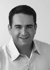 Foto de CAMILO SARKIS LIMONGI MARTINS