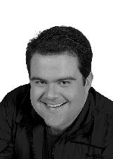 Foto de DOUGLAS HENRIQUE BERNARDES