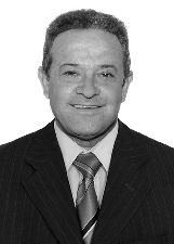 Foto de LAERTE JOSE FERNADES DE RESENDE