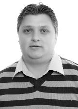Foto de JETSON JOSIAS SZRAJIA