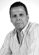 Foto de ANTONIO JONIS DE OLIVEIRA