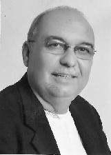 Foto de CLÁUDIO MANOEL DAVILA