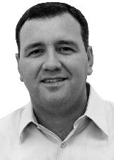 Foto de ADALTO LUÍS MOREIRA