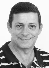 Foto de HELCIO DINIZ JUNIOR