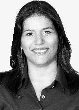 Foto de MÔNICA DE OLIVEIRA LOURENÇO VELOSO