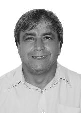 Foto de ROBERTO LUIZ SILVEIRA