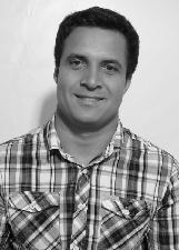 Foto de ELISANDRO TADEU BATISTA