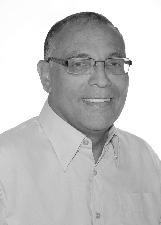 Foto de ROBERTO LOURDES DO NASCIMENTO