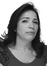 Foto de ROSMARI MAGALHÃES DE PAULA LOPES