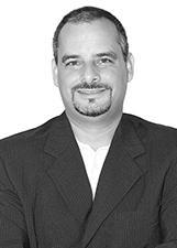 Foto de NISSIM FIGUEIRA BENOLIEL