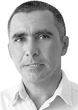 Foto de JOSÉ IUNA SANTANA MOREIRA