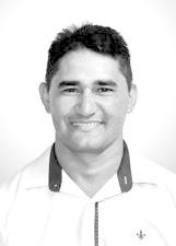 Foto de LUCIANO QUEIROZ QUIRINO