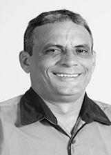 Foto de LOURIVAL CARVALHO GOMES
