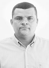 Foto de DERLY COELHO GONÇALVES