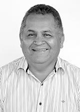 Foto de EDOM CARLOS GONZALES