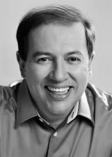 Foto de CARLOS NAVES DE RESENDE