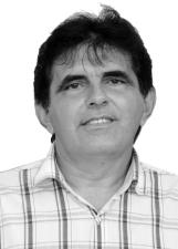 Foto de VAN DICK TEIXEIRA DE MENESES