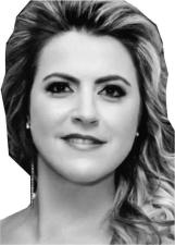 Foto de REGIANE FRANCISCA ACACIO
