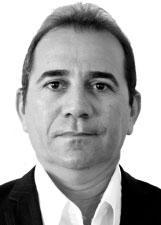 Foto de FLAVIO AZEVEDO DE MACEDO