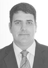 Foto de UBIRATAN AMARAL DE QUADROS