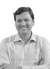 Foto de SEBASTIÃO SERAFIM DE MOURA SOBRINHO