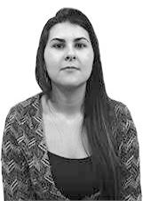 Foto de DÉBORA REDEDE DE OLIVEIRA