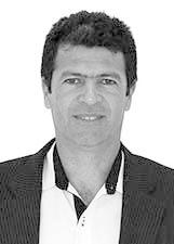 Foto de MOYSES SIKORSKI FILHO