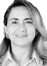 Foto de DENÚBIA ESTEVAM PEREIRA
