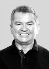 Foto de DEUSDETE SOARES BENEVIDES