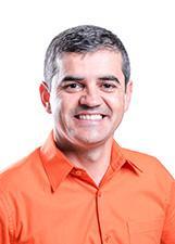 Foto de HERNANY BUENO DE ARAUJO