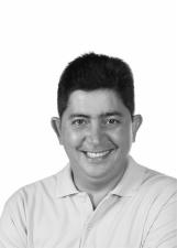 Foto de MILTON RIBEIRO SALUSTIANO