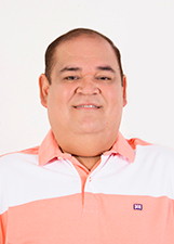 Foto de DENY DORZANE MARTINS