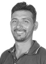 Foto de DOUVAS NUNES FIGUEIREDO