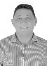Foto de CÉSAR FLÔR FRANCO