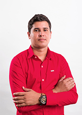 Foto de AFONSO UCHOA LEAL JUNIOR