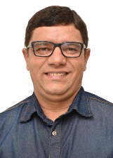 Foto de RENES REZENDE DE ARANTES