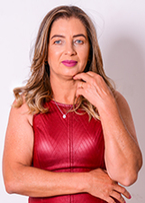 Foto de JULHIA LUZIMAR GOMES