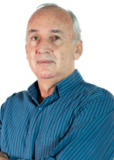 Foto de HELIO FERNANDES