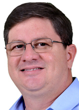 Foto de UBIRATAN CANHETE DE CAMPOS FILHO